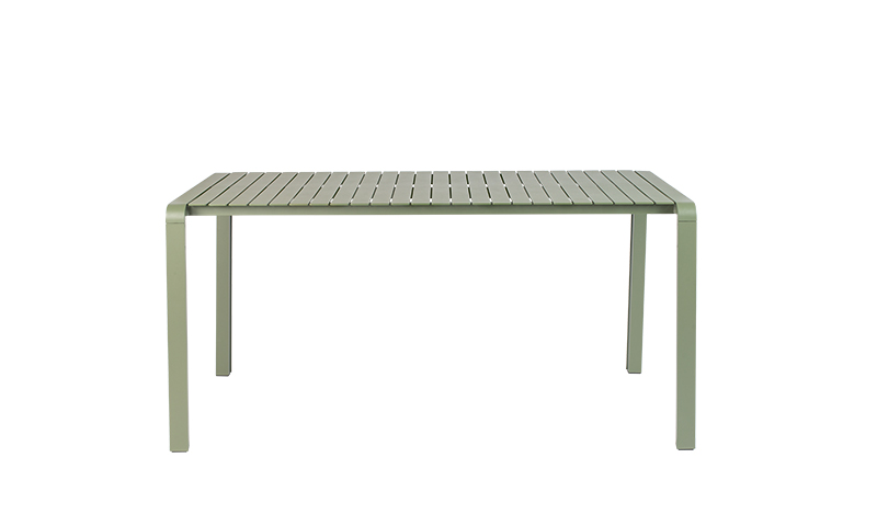 green garden table