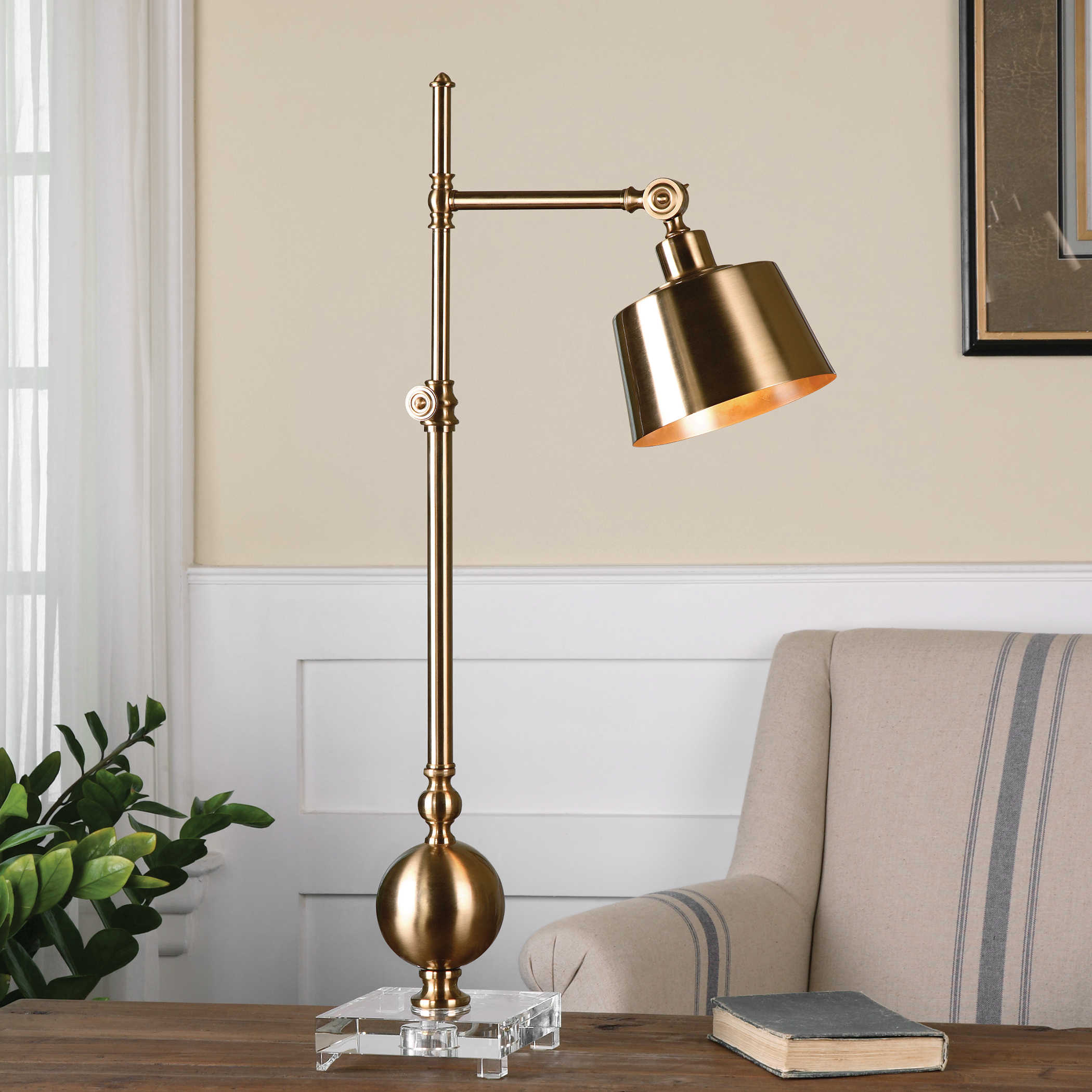 Настольная лампа LATON DESK LAMP 29982-1 Uttermost США
