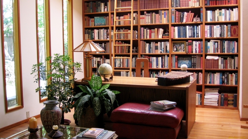 Интерьер Кабинета с домашней библиотекой в классическом стиле