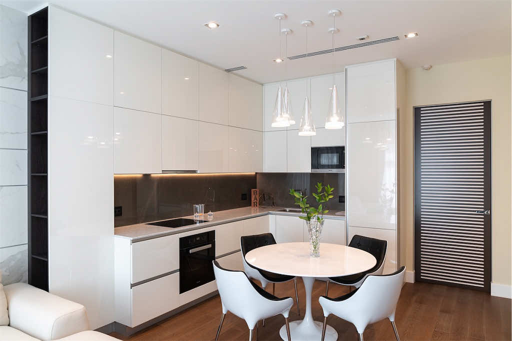 Минималистичный кухонный гарнитур