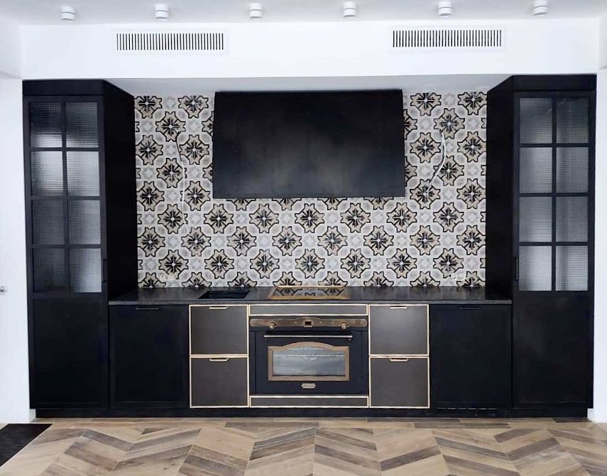 Aster Factory в частном доме