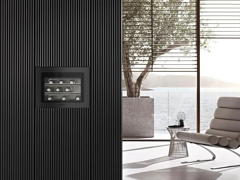 Винный шкаф под столешницу Kwt 2 Miele