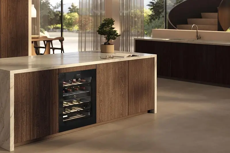 Винный шкаф под столешницу Kwtus 4 Miele